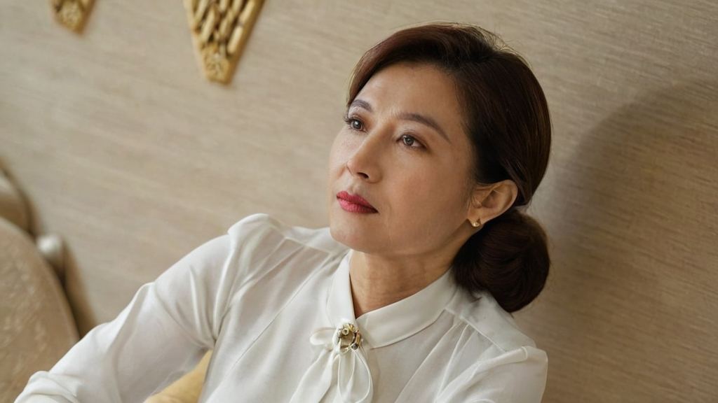 关注明星纷纷反转背后真相揭秘娱乐圈的光鲜与阴影